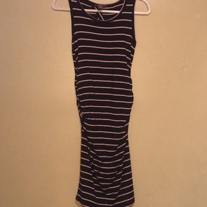 A pea in the pod maternity dress